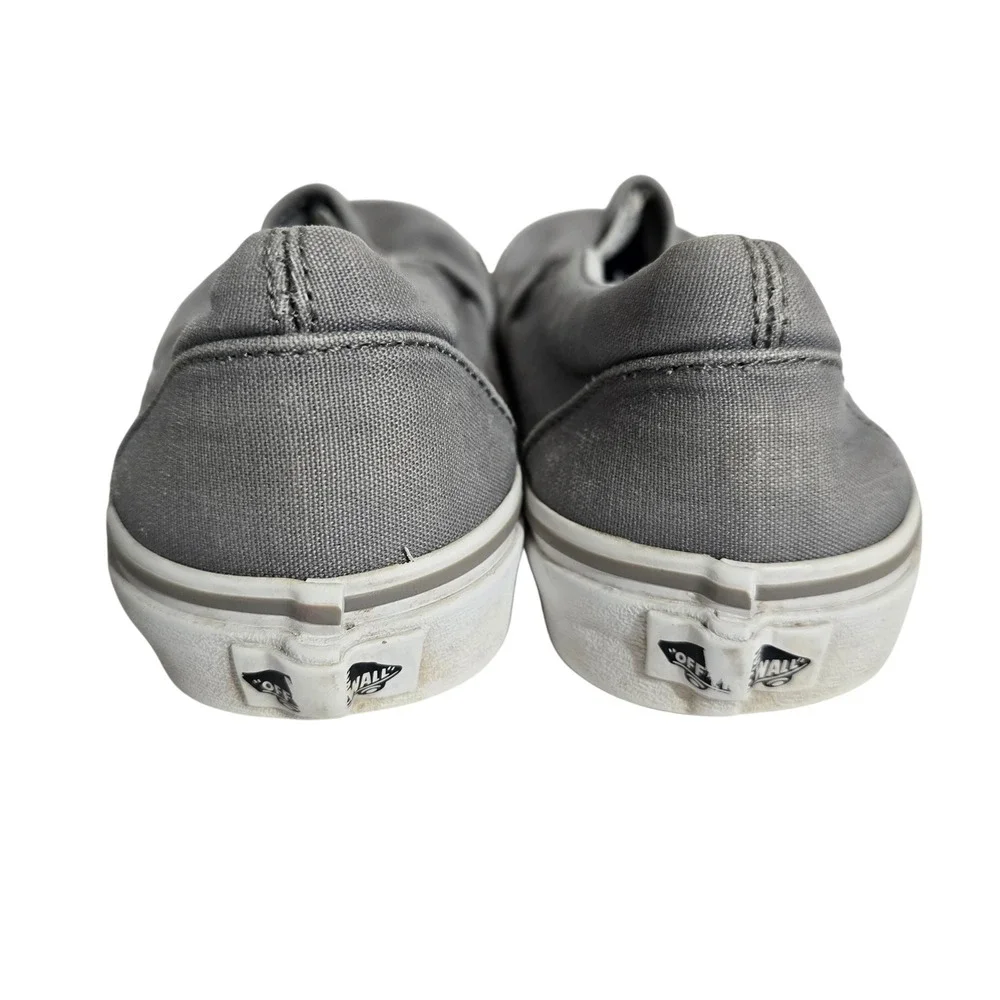 Vans Classic Slip-On Gray Canvas Skate Shoes Mens 7.5 Womens 9.0 Low Top Sneaker
